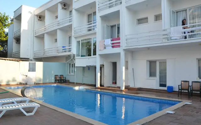Отель Eker Bermuda Otel