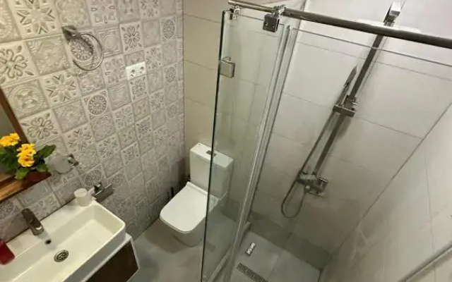 Bathroom · Tbilisi — photo 20