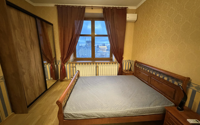 Квартира студия с красивым видом на Москву