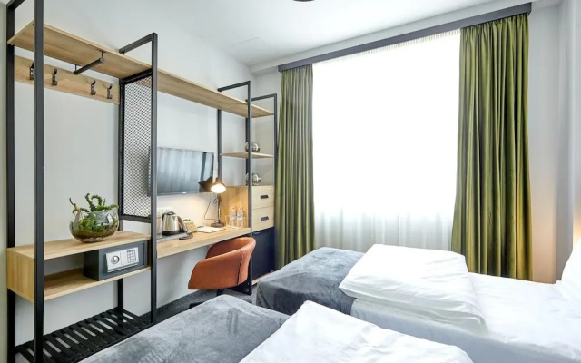 Guest rooms · Tbilisi — photo 40