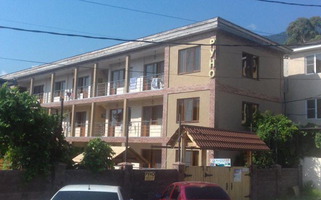 Руно in Gagra, Abkhazia from 35$, photos, reviews - zenhotels.com hotel front