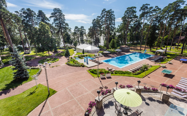 President Hotel