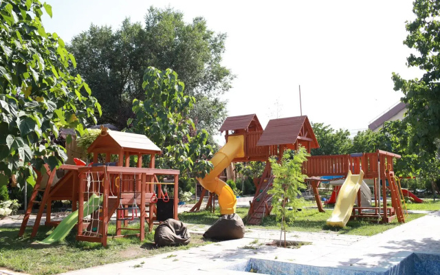 Отель Cross Resort