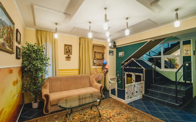 Divo Guest House near sea