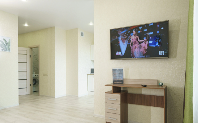 Апартаменты Hotel Home на Проспекте Ленина 144