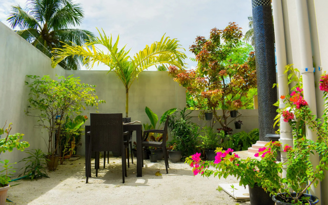 Гостевой дом Calyx Grand Fuvahmulah