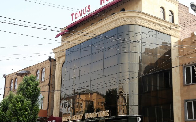 Отель Бутик-Отель Tomu's Армения, Гюмри - отзывы, цены и фото номеров - забронировать отель Бутик-Отель Tomu's онлайн вид на фасад