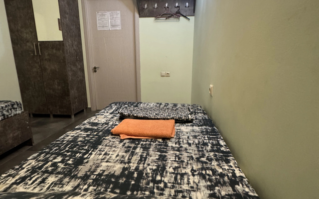 Standard room (shared bathroom) · Voyage Hostel — photo 6
