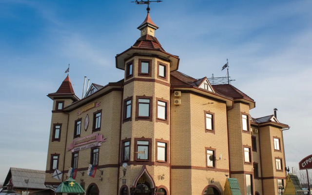 Отель Петровский Двор