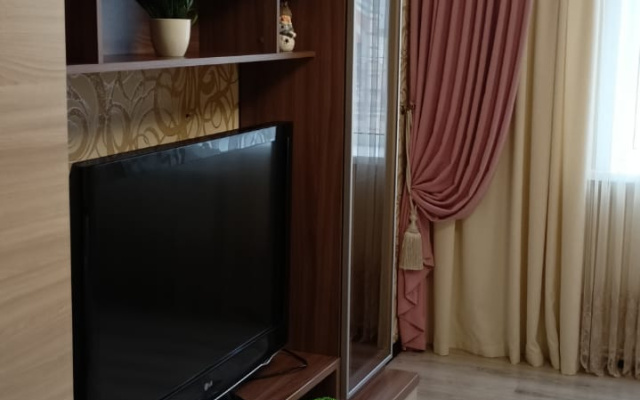 Квартира Уютная двухкомнатная в старом центре Россоши