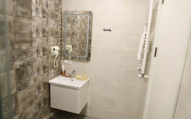 Bathroom · Tbilisi — photo 35