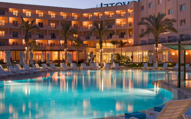 Отель Novotel Cairo 6th Of October