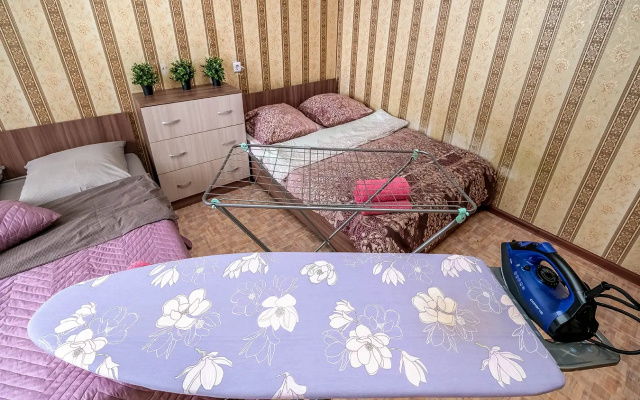 Квартира рядом с Мнтк им. Федорова и Ск Заря