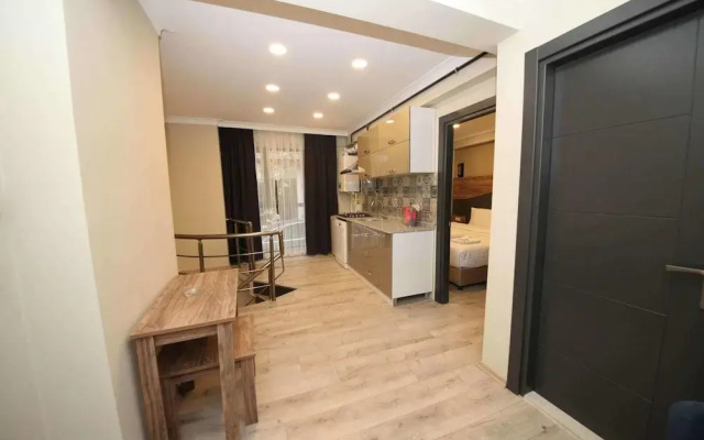Hotel Corner Suite