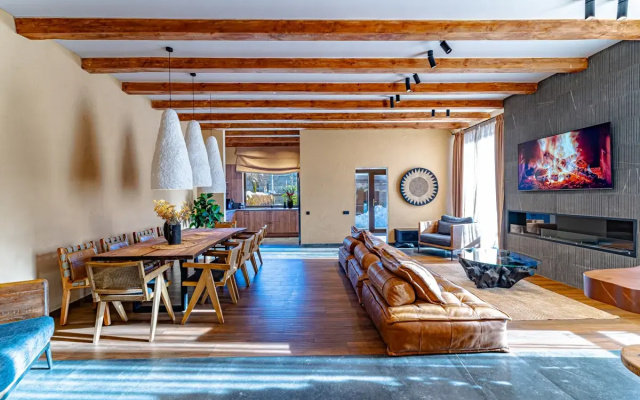 Premium Klassa S Saunoy Dzhakuzi I Parkovkoy Na 14 Gostey Chalet