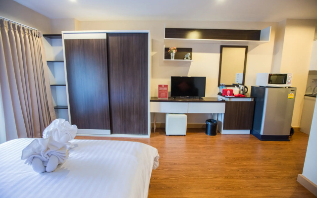 Апартаменты ZEN Rooms Soi Chom Chan