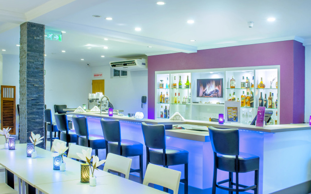Отель Q-Inn Boutique