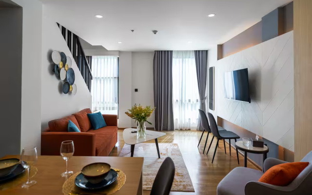Квартира View duplex in La Vita 5-star