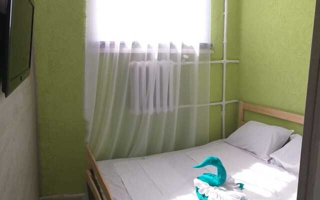 Гостиница Хостел Green Point Hovrino в Москве 1 отзыв об отеле, цены и фото номеров - забронировать гостиницу Хостел Green Point Hovrino онлайн Москва комната для гостей