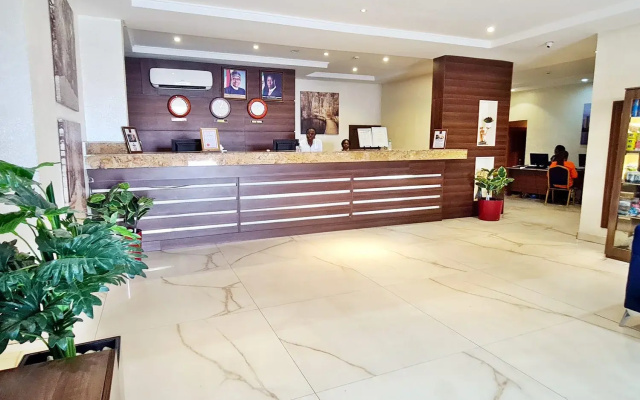 Отель Villa Toscana Asaba