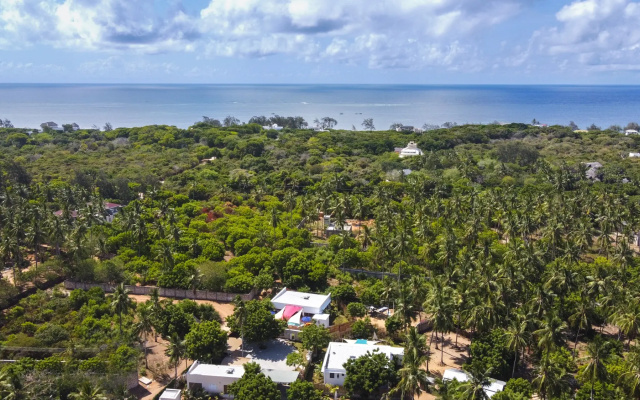 Вилла Kasa Tatu Cottages