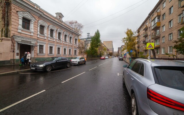 Апартаменты на Большой Татарской в Москве отзывы, цены и фото номеров - забронировать гостиницу на Большой Татарской онлайн Москва вид на фасад