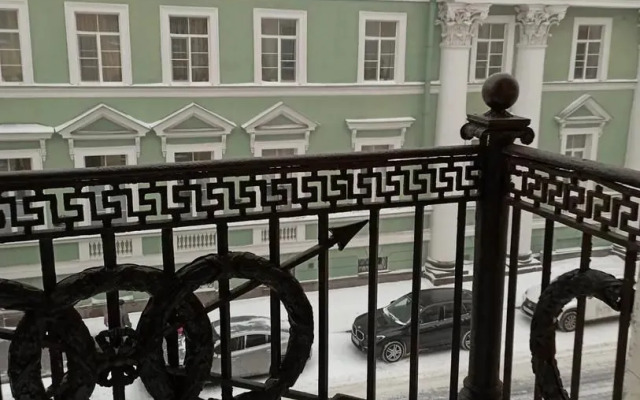 Квартира с балконом, красивый вид , рядом Эрмитаж, парковка