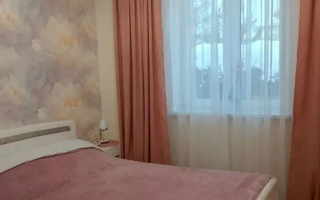 Частный дом загорoдный площадью 100 кв м