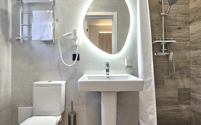 Отель Leto