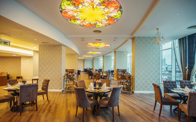 Restaurant · Batumi — photo 10