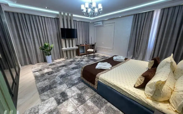 Отель Zarafshon Grand