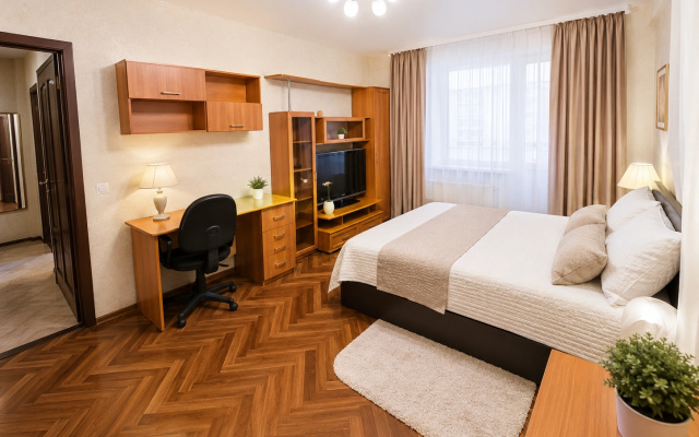 Апартаменты на Партизана Германа,10к4