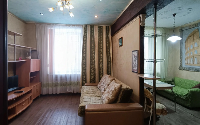 Квартира на Парижской Коммуны 26