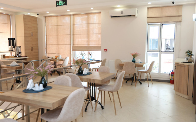 Restaurant · Batumi — photo 13