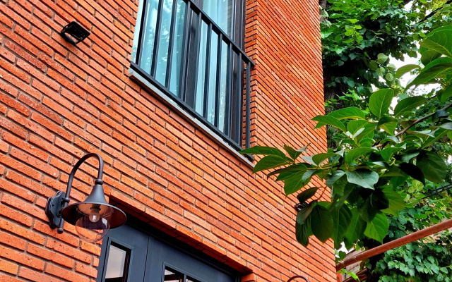 Hotel exterior · Tbilisi — photo 41