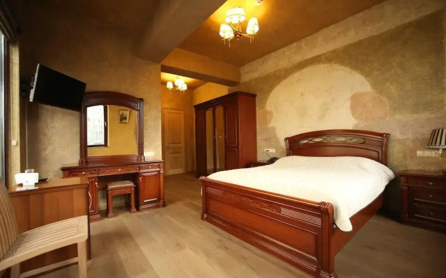 Guest rooms · Tbilisi — photo 27