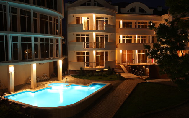 Гостиница Фандоринъ в Кабардинке 3 отзыва об отеле, цены и фото номеров - забронировать гостиницу Фандоринъ онлайн Кабардинка вид на фасад