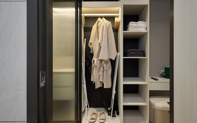 Апартаменты Title Legendary 1 bedroom pool access B104