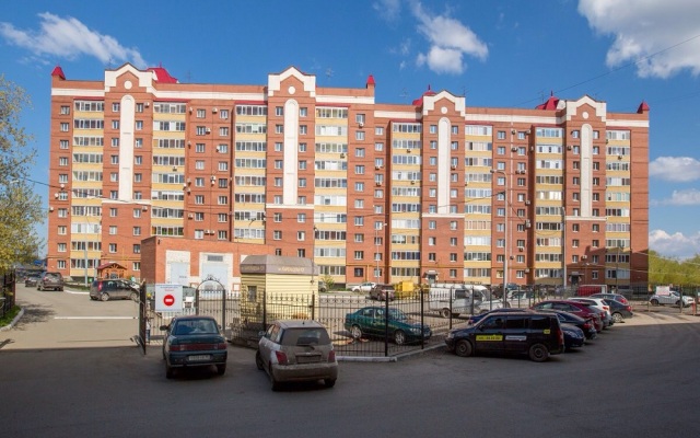Гостиница Абажур на Карельцева в Кургане отзывы, цены и фото номеров - забронировать гостиницу Абажур на Карельцева онлайн Курган вид на фасад