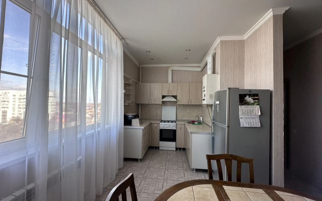 Квартира двухкомнатная 65 м²