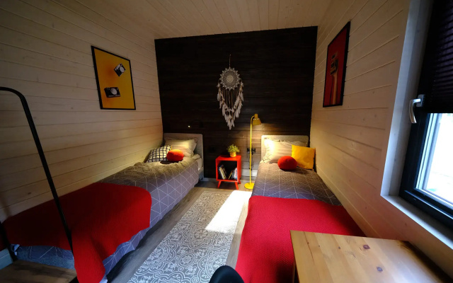 Частный дом Коттедж Шапки Дача Hygge с камином