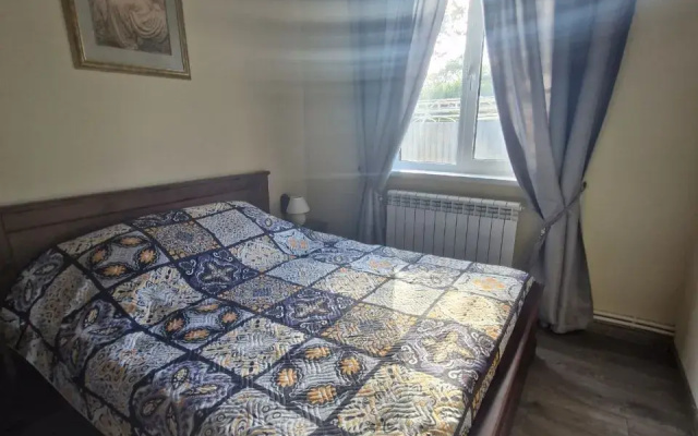 Частный дом по улице Центральной