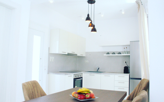 Вилла Blu August Private Residences