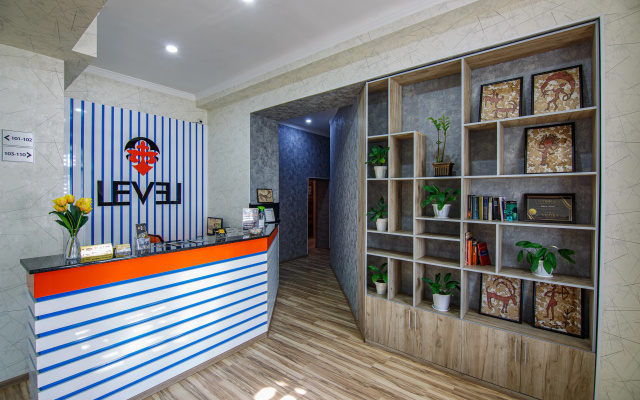 Отель LEVEL