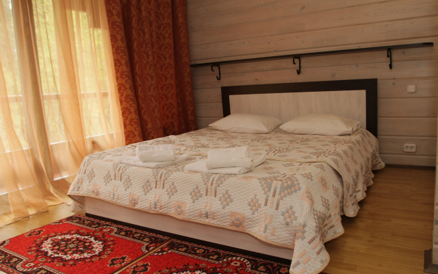 Griffon Hotel
