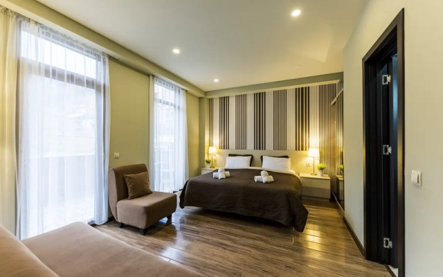 Guest rooms · Tbilisi — photo 8