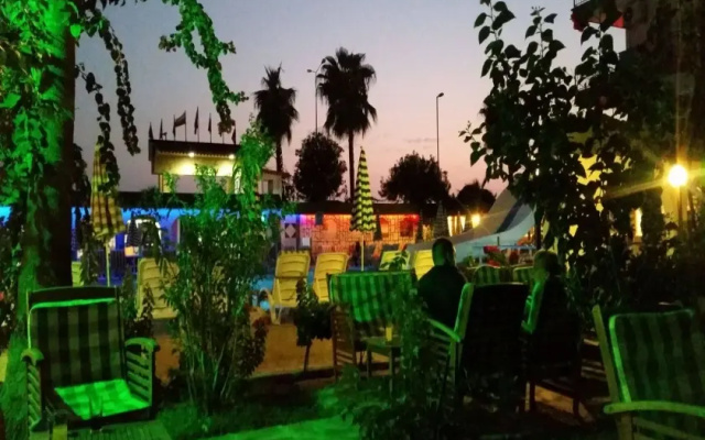 Отель Mersin - Antalya Yolu