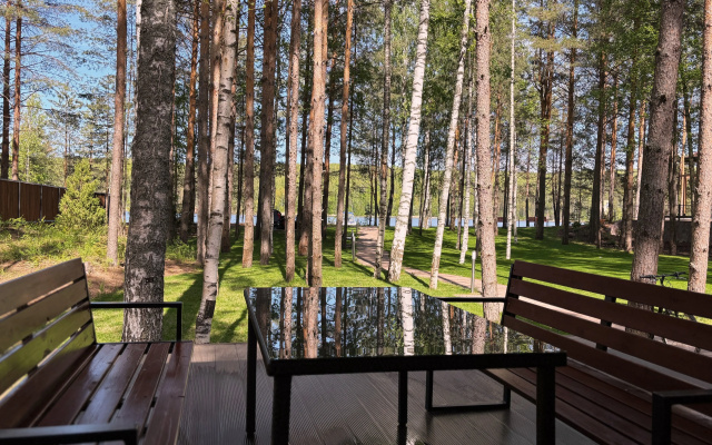 Частный дом В лесу на берегу реки