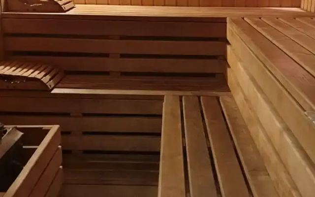 Vysokij bereg