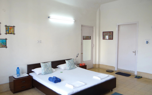 Гостевой Дом Central Bed & Breakfast